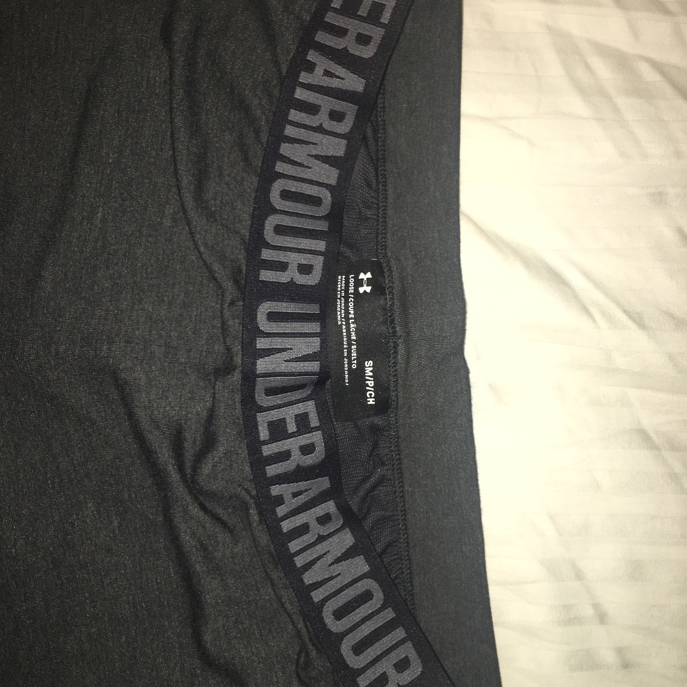 under Armour loose fitting leggings/ joggers
